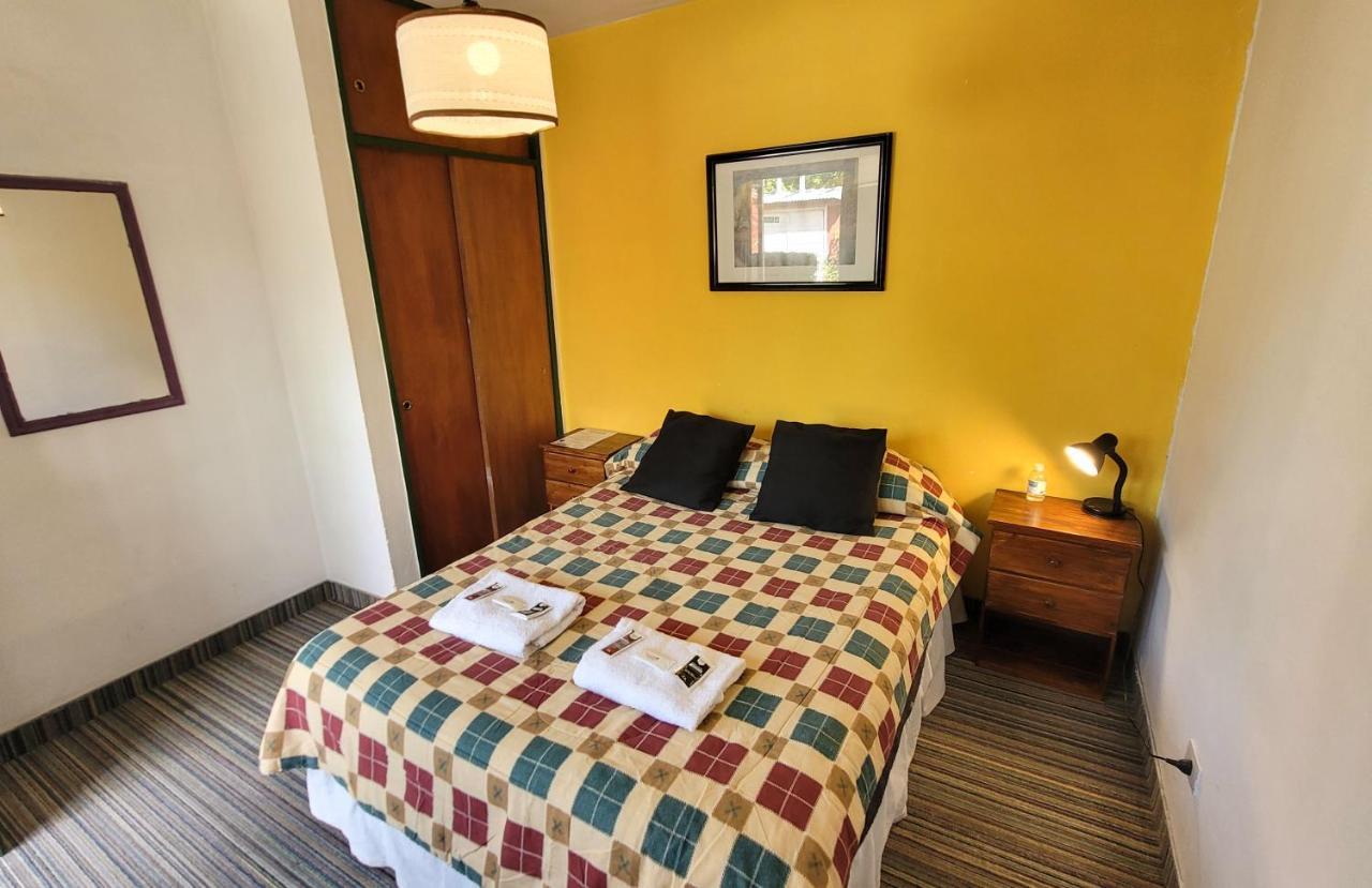 Hotel Amancay Hostal Patagonico El Calafate Zewnętrze zdjęcie