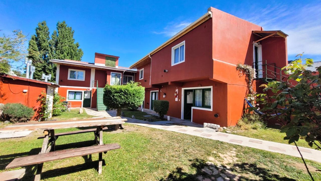 Hotel Amancay Hostal Patagonico El Calafate Zewnętrze zdjęcie