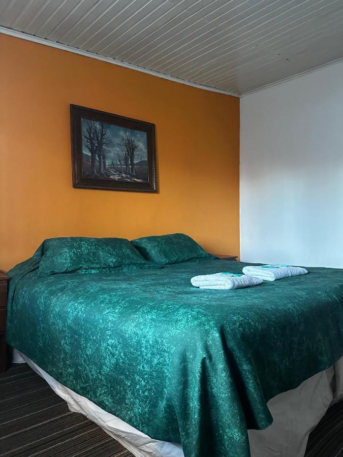 Hotel Amancay Hostal Patagonico El Calafate Zewnętrze zdjęcie