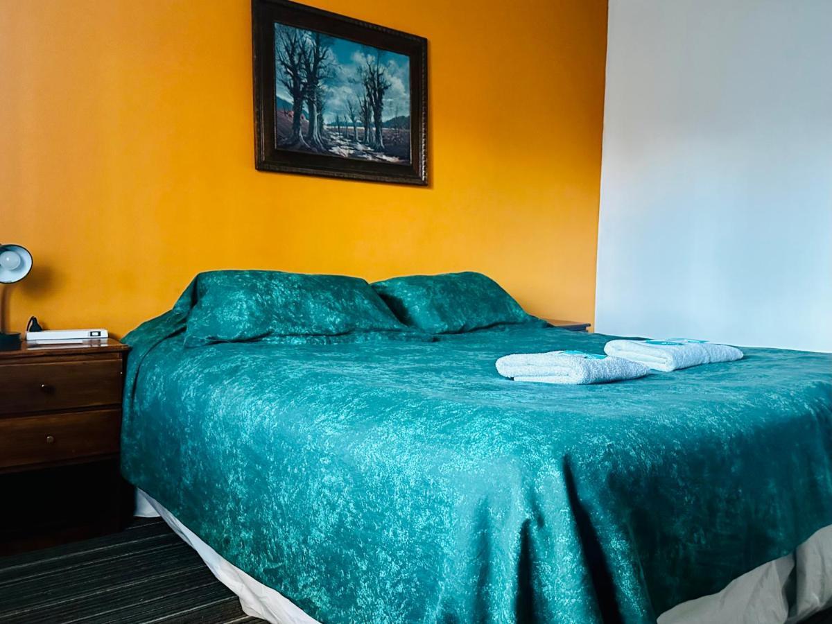 Hotel Amancay Hostal Patagonico El Calafate Zewnętrze zdjęcie